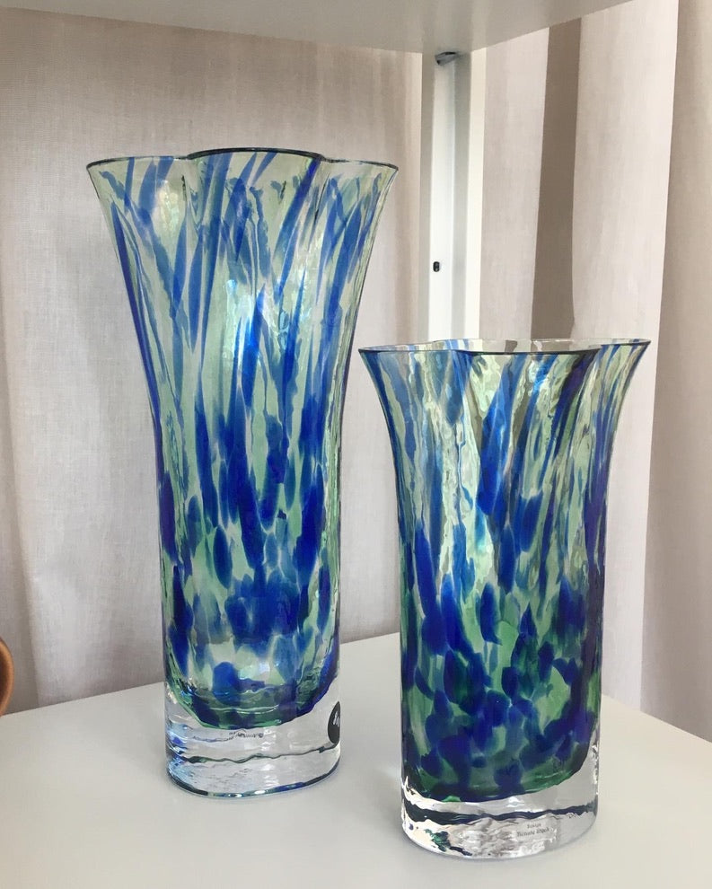 Big Aqua speckled tulip vase