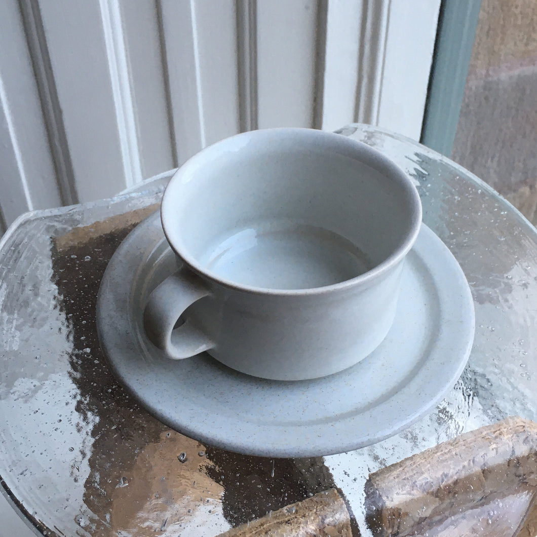 Härd by Höganäs tea cups and saucers
