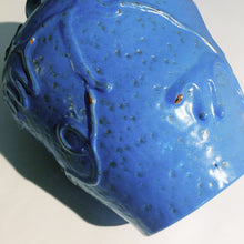 Load image into Gallery viewer, Nittsjö blue relief vase
