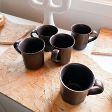 Load image into Gallery viewer, Höganäs brown cups in octagonal shape
